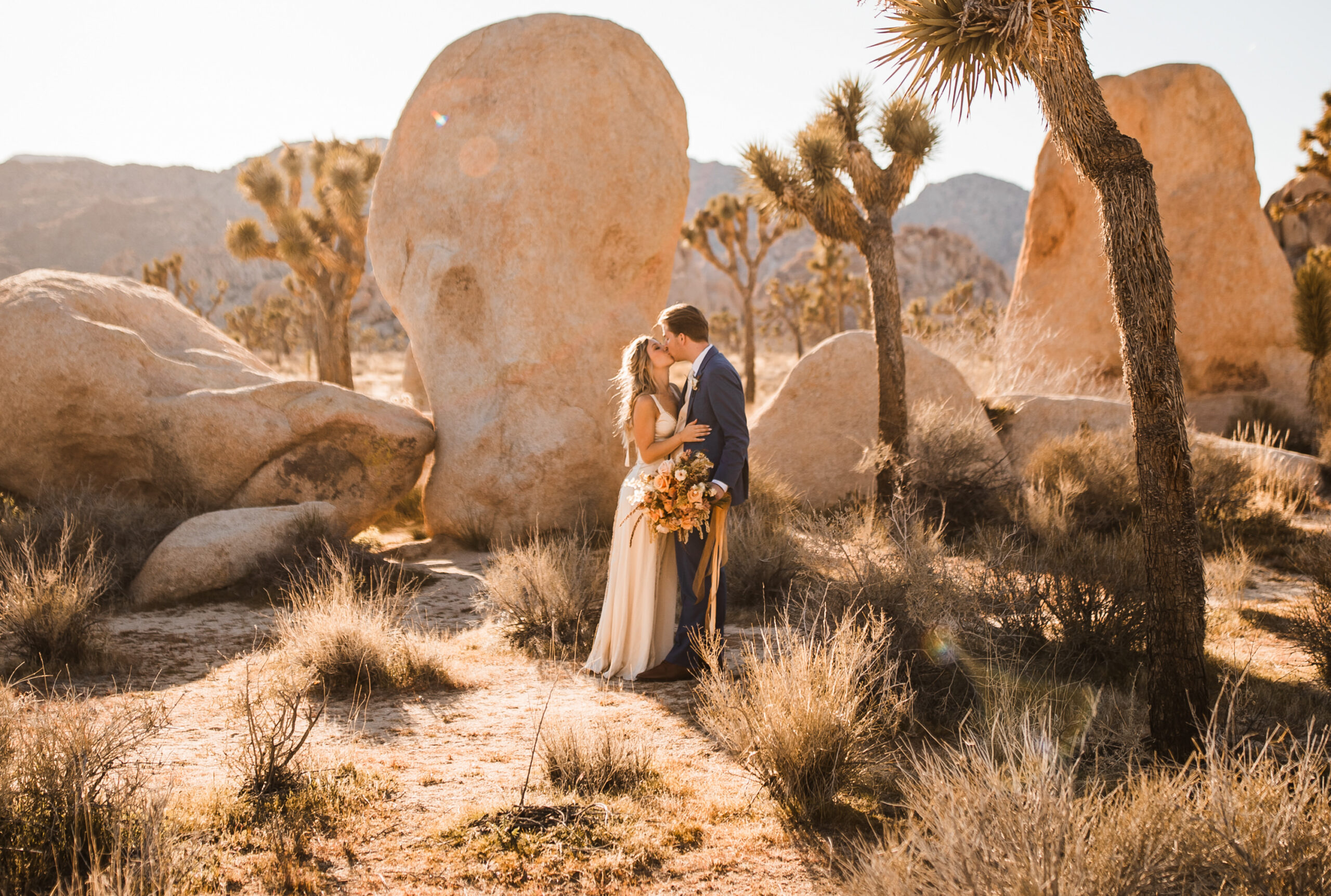 Alissa and Quinn, Elopement wedding Joshua Tree California